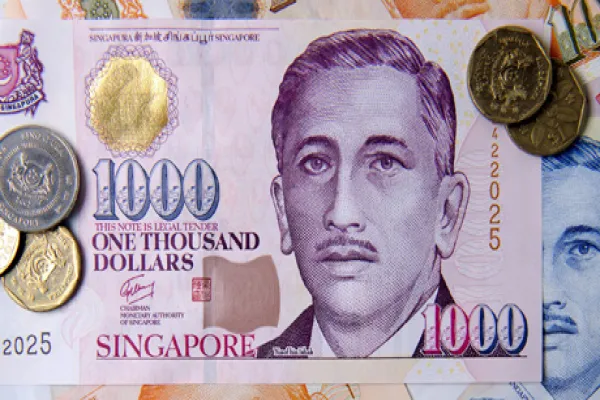 Singapore Economy Shrinks As Slowing Global Growth Trims Demand