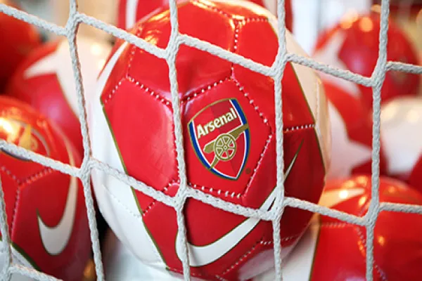 Kroenke Takes Arsenal Controlling Stake