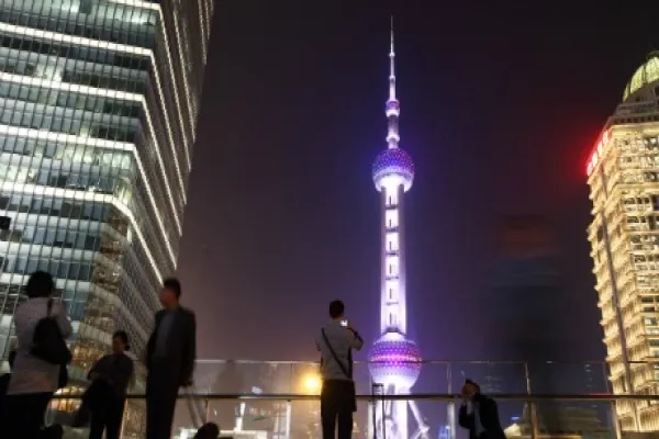 2015-05-da-pboc-shanghai-skyline-large.jpg