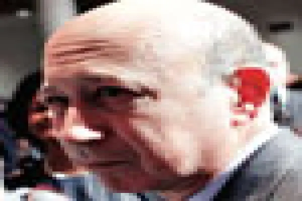 75off-the-shelf-blankfein.jpg