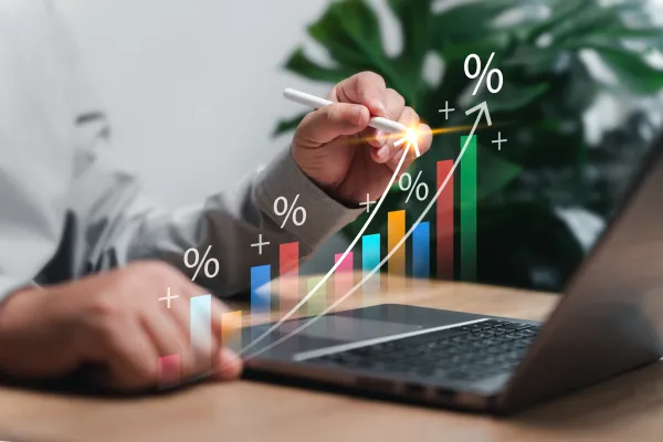 Analyzing market return on stocks and financial data long-term target