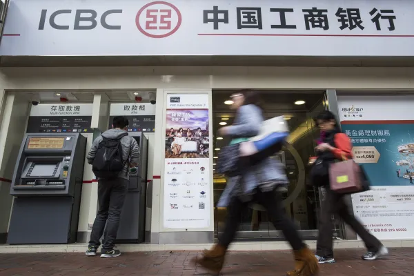 An Industrial & Commercial Bank of China Ltd. (ICBC) branch in Hong Kong, China (Photo credit: Justin Chin/Bloomberg).