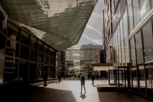 Goldman Sachs headquarters in New York, NY (Amir Hamja/Bloomberg)