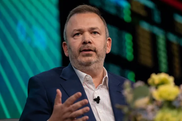 Key Speakers At Bloomberg Invest