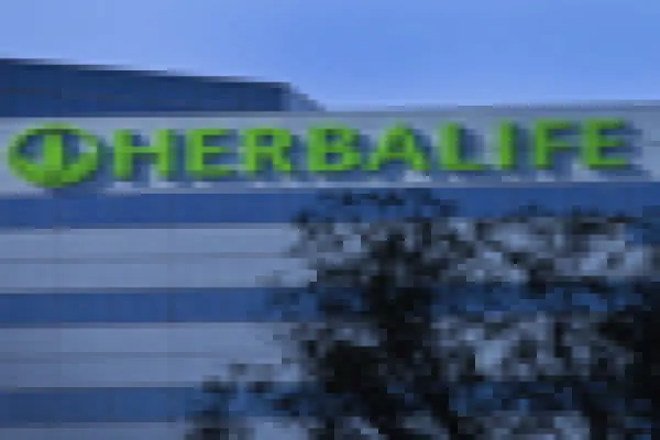 herbalife-hq-thumb.jpg