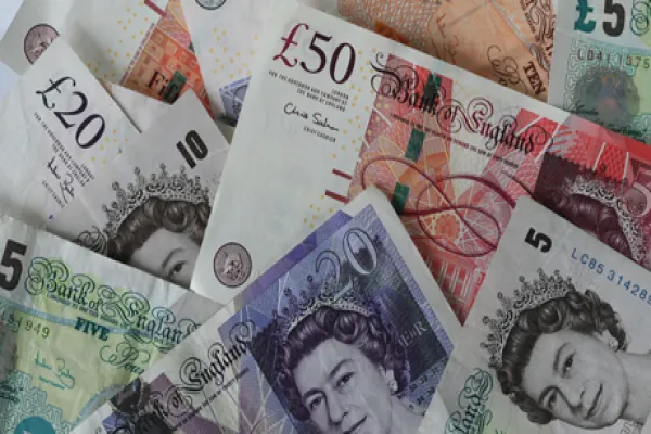 pound-notes-large.jpg