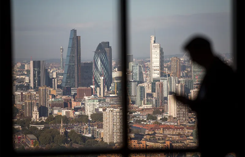 Simon Dawson/Bloomberg