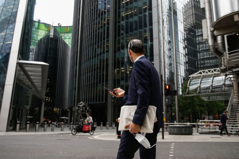 Hollie Adams/Bloomberg