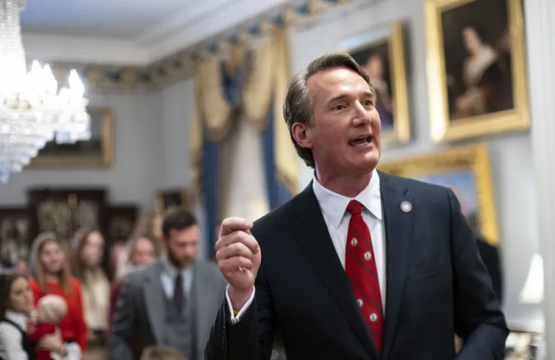 Glenn Youngkin, governor of Virginia (Al Drago/Bloomberg)