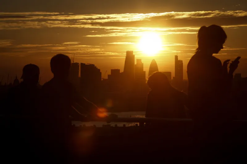 (Simon Dawson/Bloomberg)