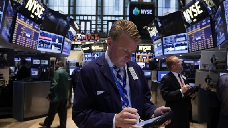 U.S. Stocks Rise as Investors Weigh Central Bank Stimulus Pace