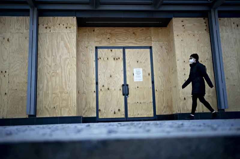 Andrew Harrer/Bloomberg