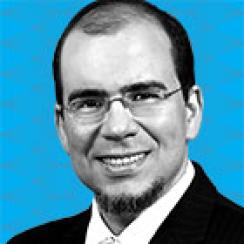 2015-07-tom-johnson-latin-american-research-team-francisco-rodriguez.jpg